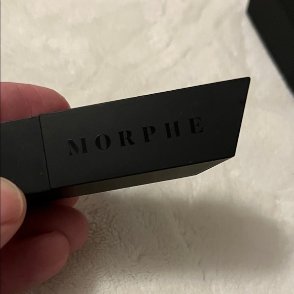 Morphe Bold Red Matte Lipstick - Picture 3 of 3